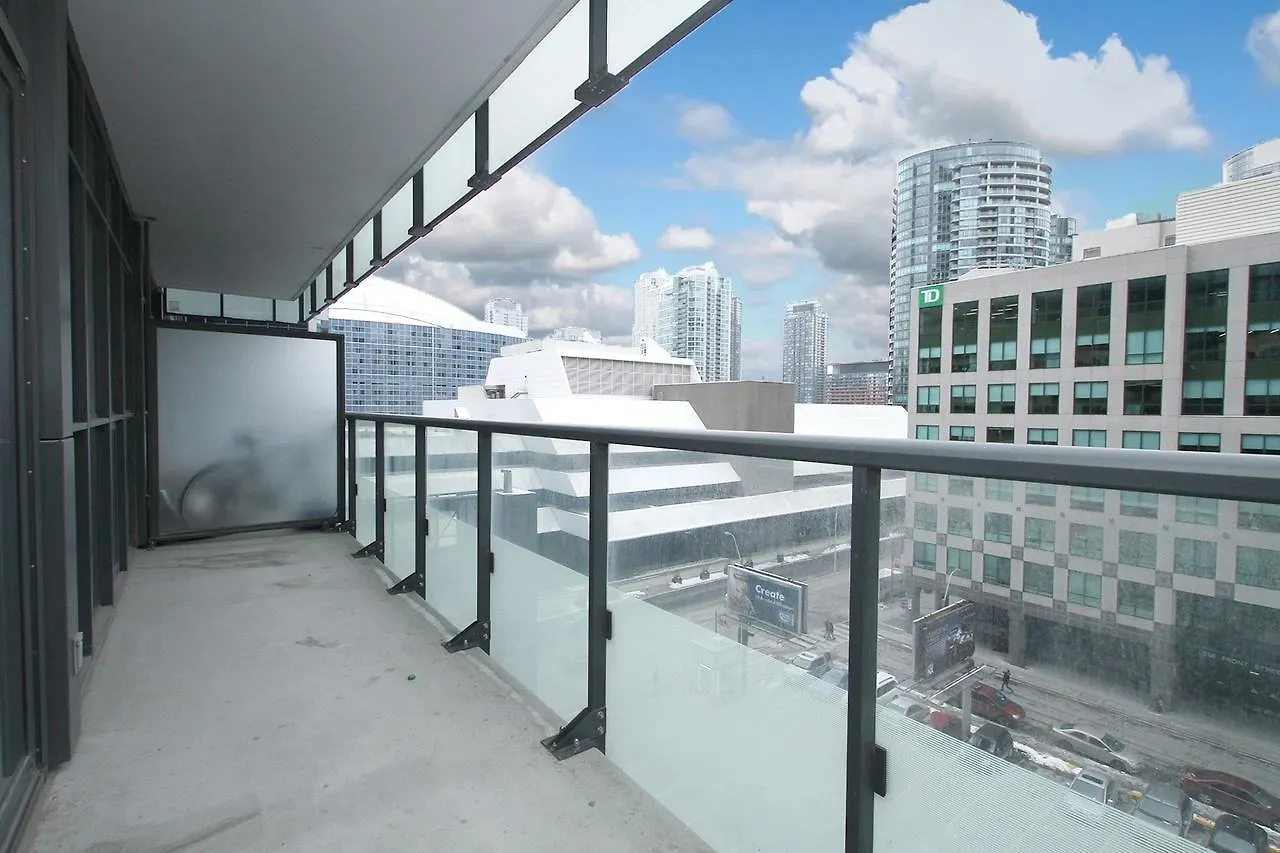 Napa Furnished Suites Entertainment District Apartment Toronto